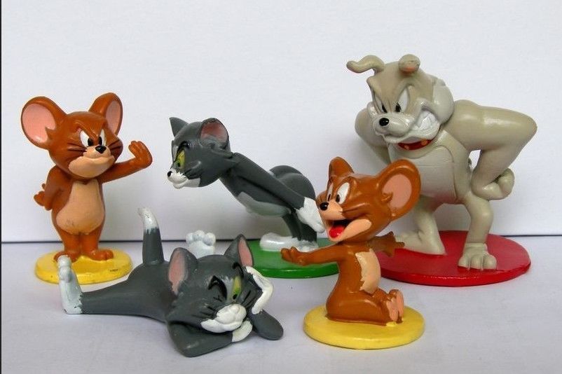tom and jerry figures