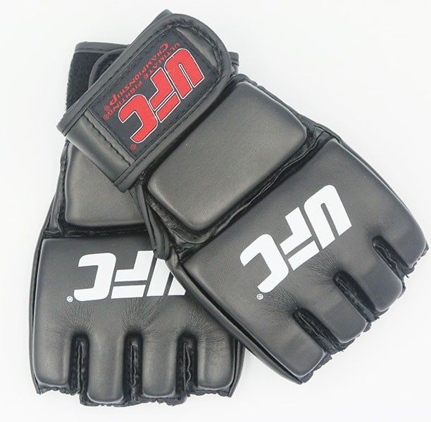 2021 Wholesale Boxing MMA Kick Punching Gloves Boxeo Half Fighting