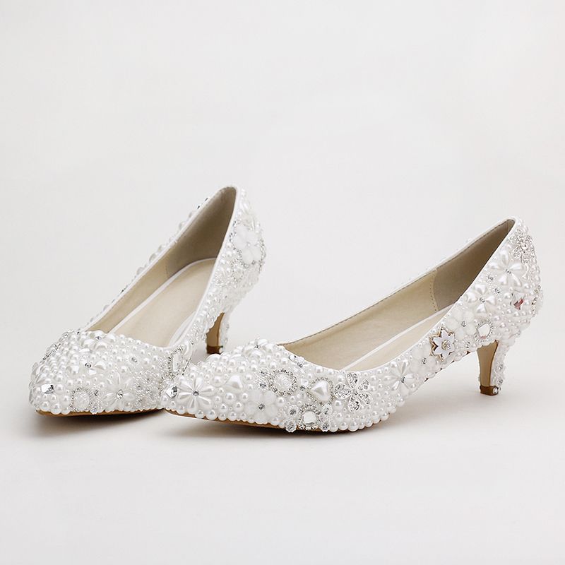 Pointed Toe White Pearl Bridal Shoes Middle Heel Wedding Dress