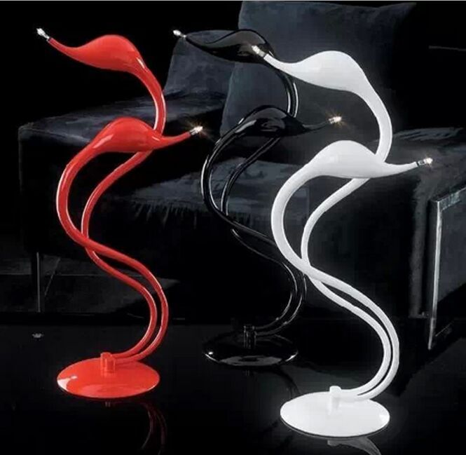 swan table lamp