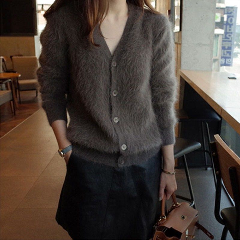 Großhandel Korean Frauen Plüsch Nerz Kaschmir Strickjacke V Kragen Frau Langarm Botton Cardigan Warm Elegant Outwear Sueter Mujer Von Bichery, $67.12 Großhandel Korean Frauen Plüsch Nerz Kaschmir Strickjacke V Kragen Frau Langarm Botton Cardigan Warm Elegant Outwear Sueter Mujer Von Bichery, $67.12