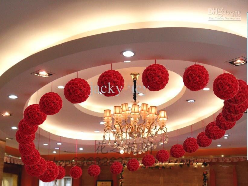 2019 12 Inch 30cm Artificial Encryption Rose Silk Flower Kissing Balls Hanging Ball For Christmas Ornaments Wedding Decorations Bouquet From