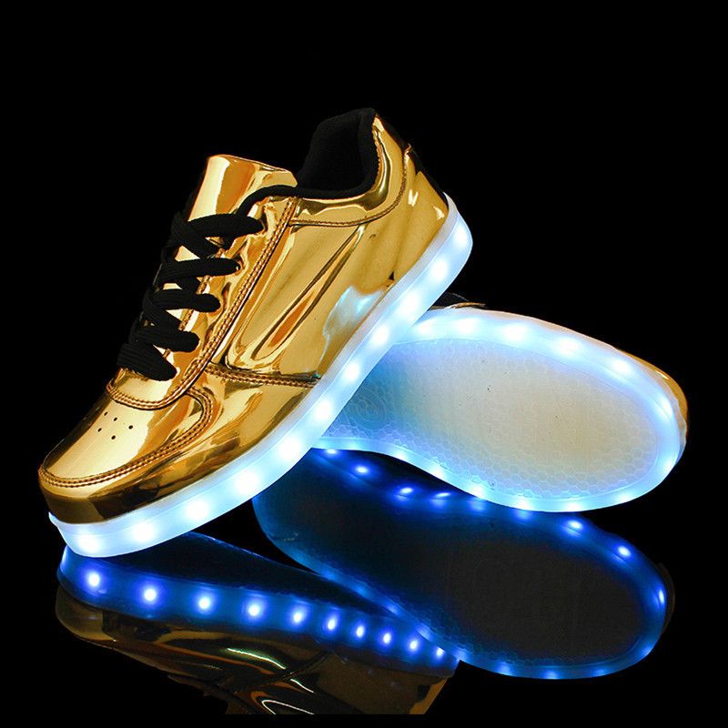 scarpe luminose