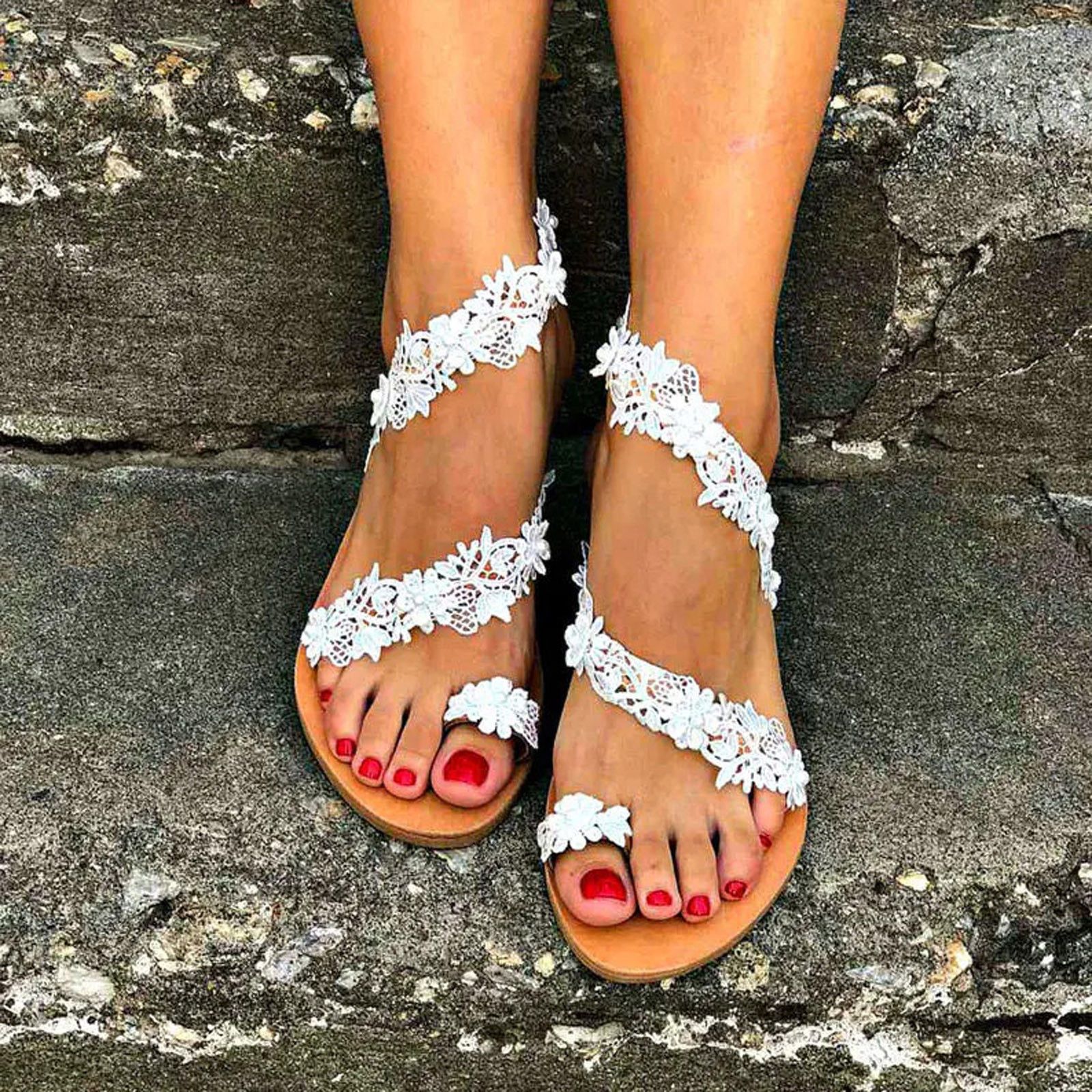 Zomer vrouwen wit platte sandalen luxe parels bruids bruiloft schoenen kant  bloemen enkelriem strand sandalen Romeinse