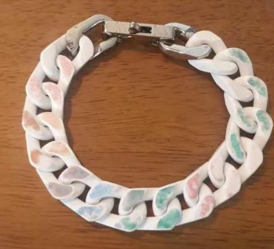 Bracelets en couleur