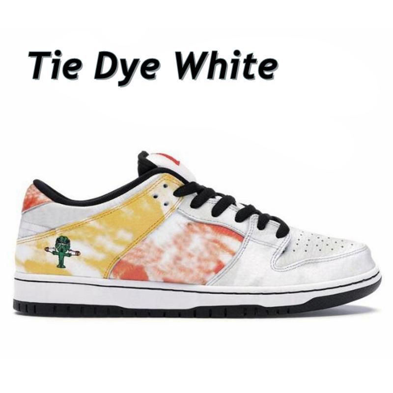 6 Tie Dye White