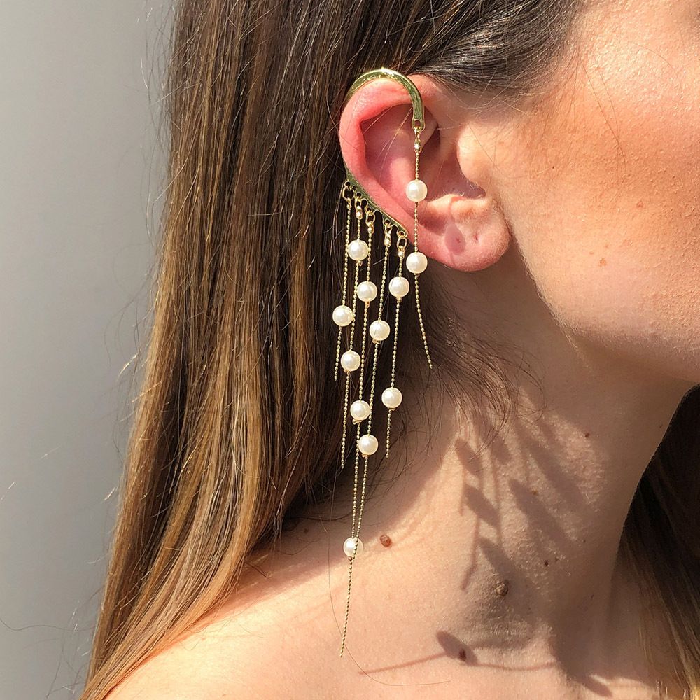 Tendencia oreja manguito blanco perlas aretes de borla larga para las mujeres Gold Color