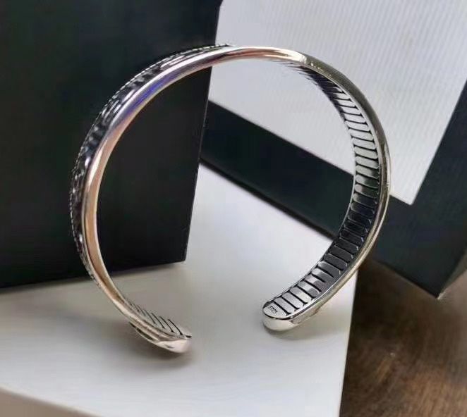 bangle