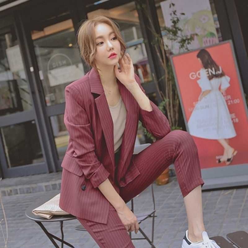 Trajes De Las Mujeres Las Mujeres Coreanas A Black Blanco Blazer Gris Con Nueve Pantalones Femenino Doble Pecho Oficina Dos Piezas Traje 210525 De 29,47 € DHgate