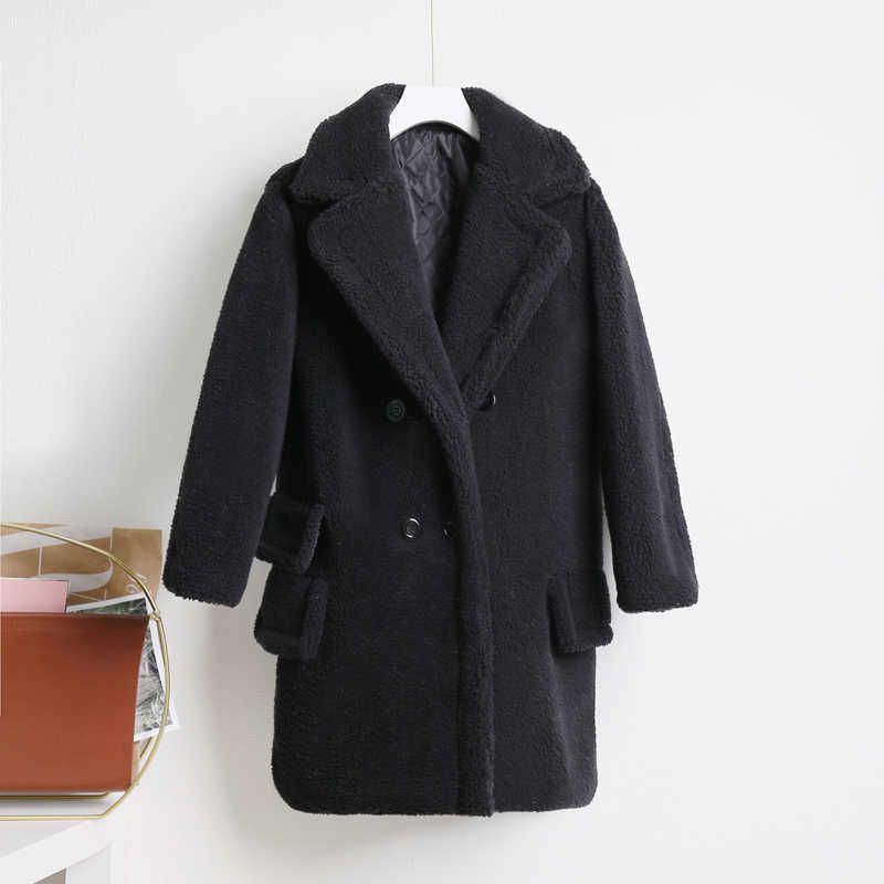 manteau en peluche noire