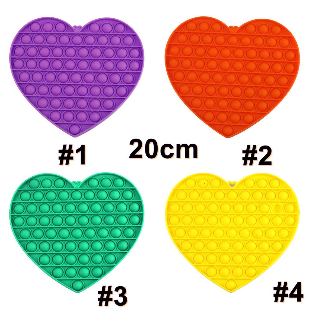 Colore solido del cuore 20 cm