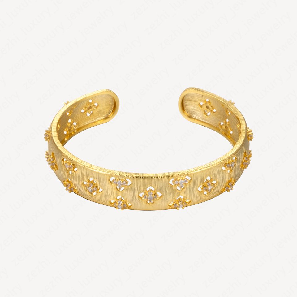 bracelet de manchette de gemme de glace