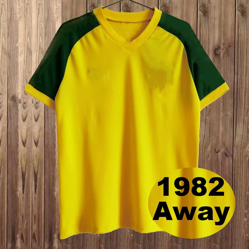 FG4007 1982 Away