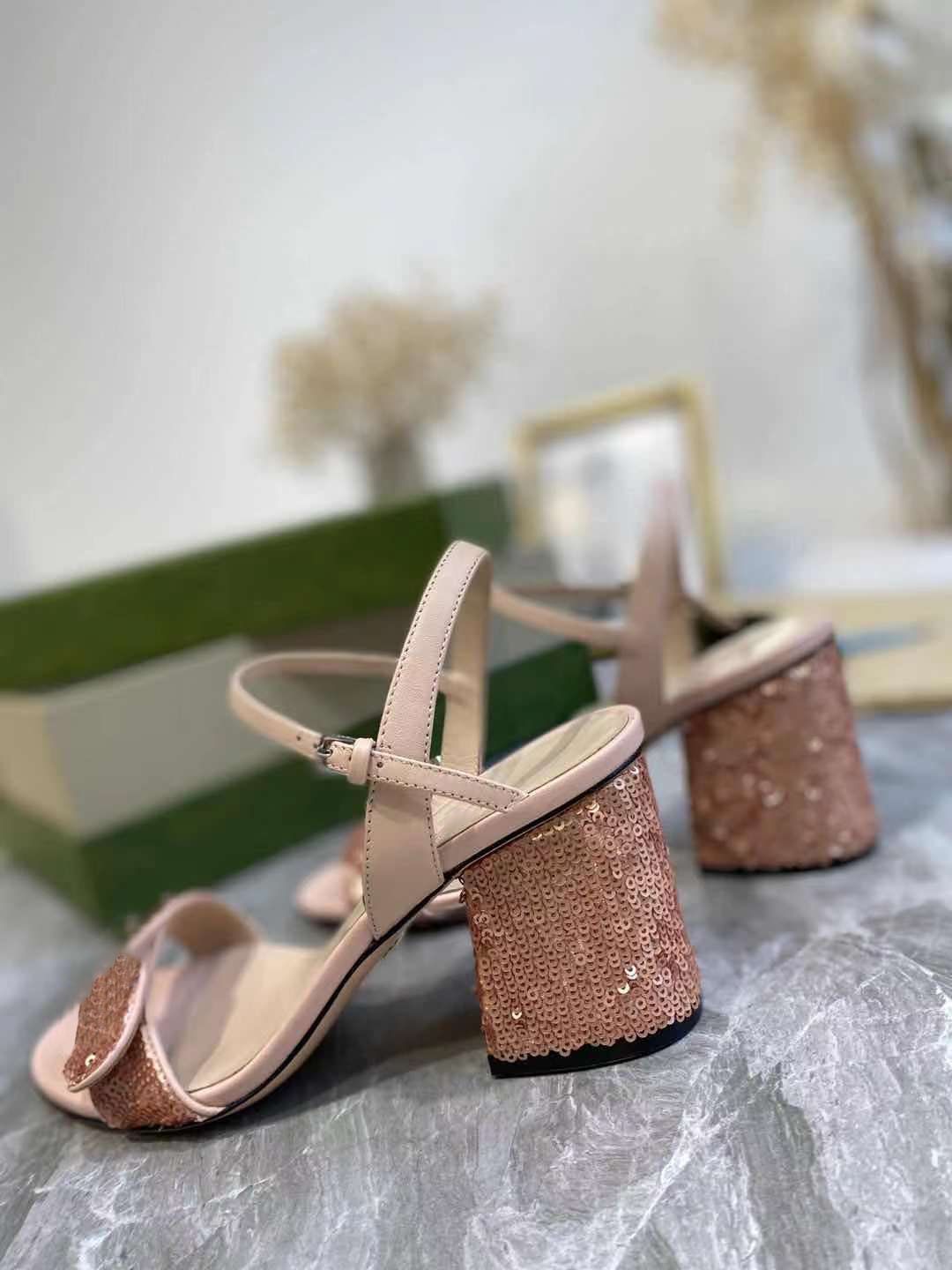 Party sandals mid online heel