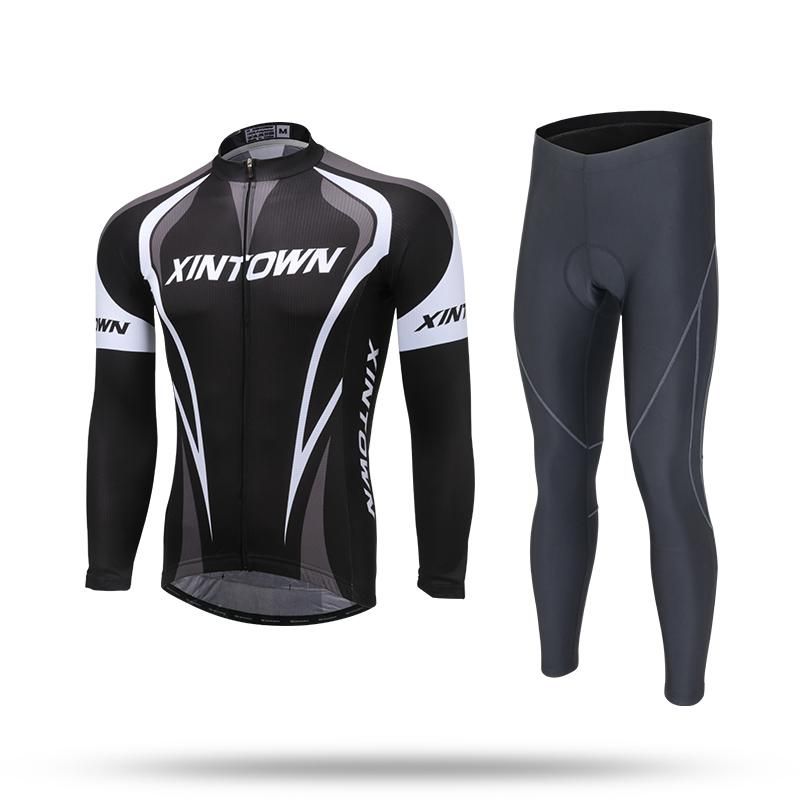 Conjunto de ciclismo 03.