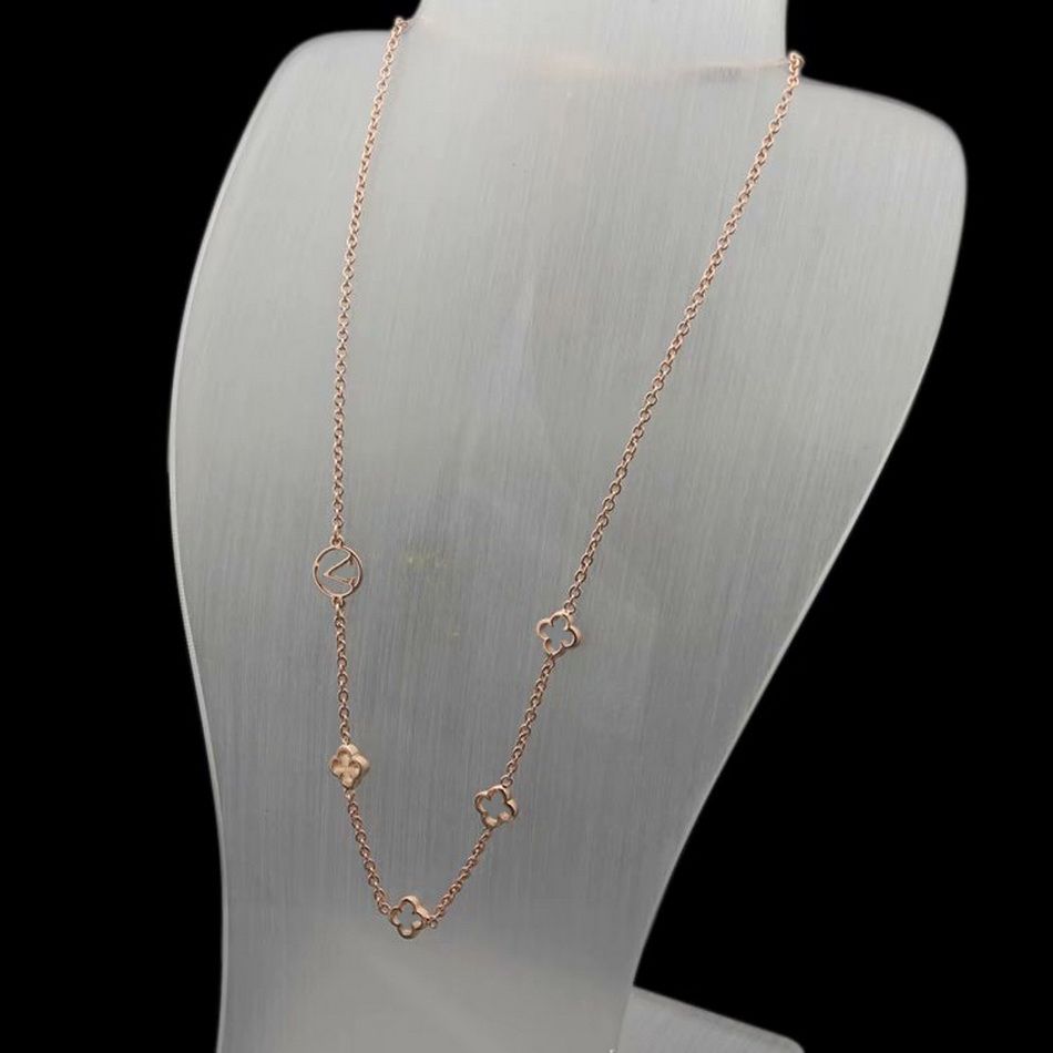 Rose gold Necklace