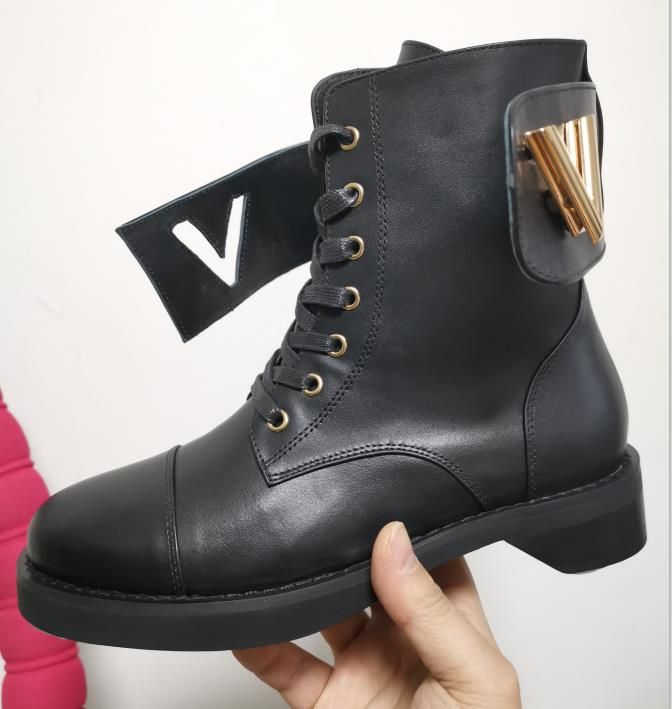 Women Wonderland Flat Ranger Boot Gold Twist Buckle Designer Lady Leather  Strap Canvas Lace Up Rubber Outsole Ankle Boots From Bingo10, $86.07