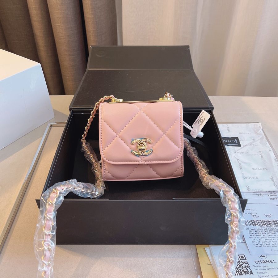 chanel pearl mini flap bolsa