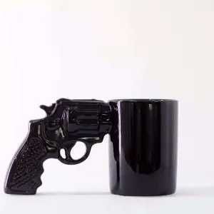 Pistolet noir a