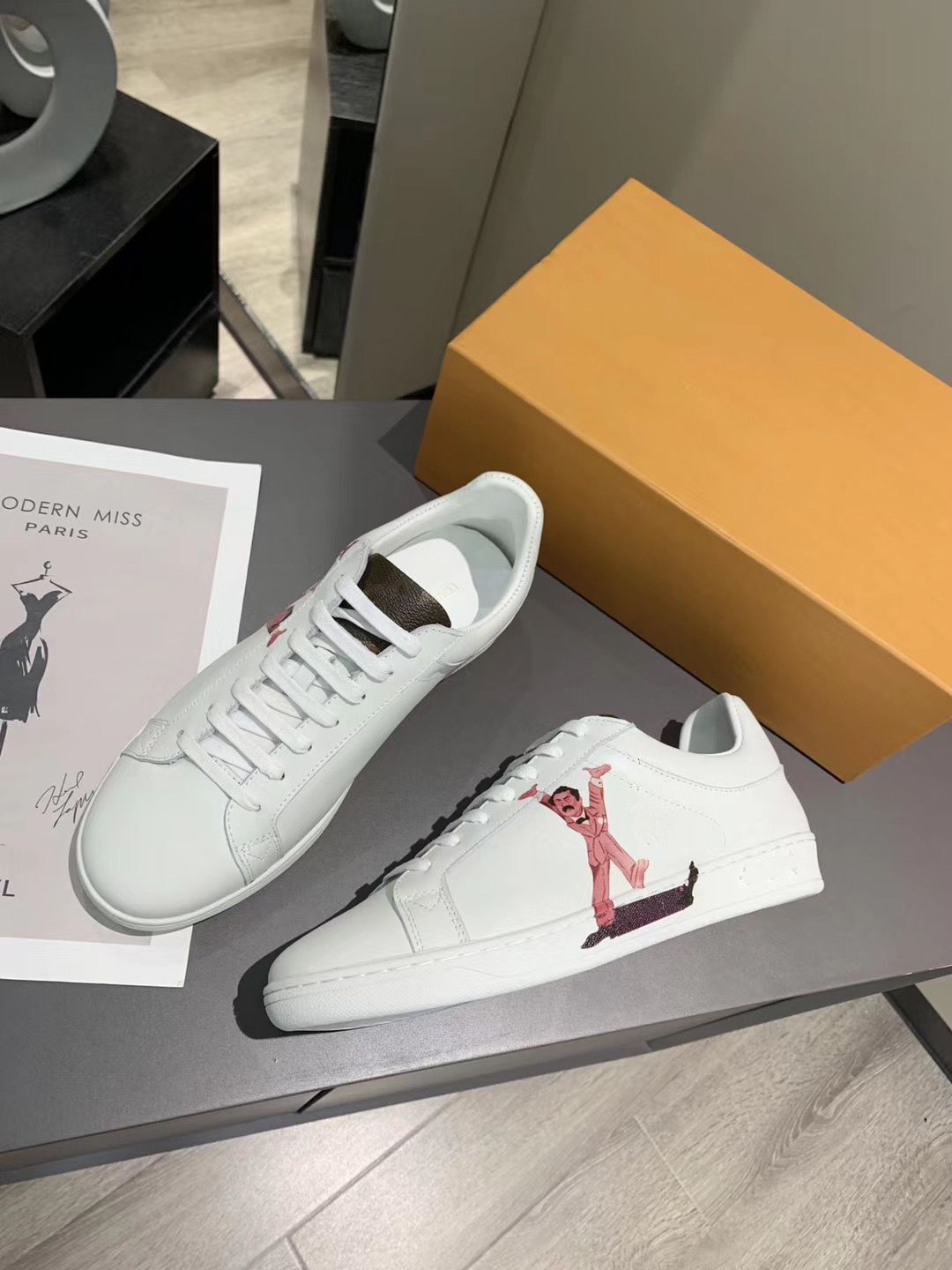 Acquistare Louis Vuitton LV Designer Ultima Alta Qualità Virgin Abloh  Trainer Men Uomo Scarpe Da Ginnastica Da Basket Stivaletti In Pelle Di  Vitello Pelle A Molla Scarpe Casual MK001 Economico | Consegna