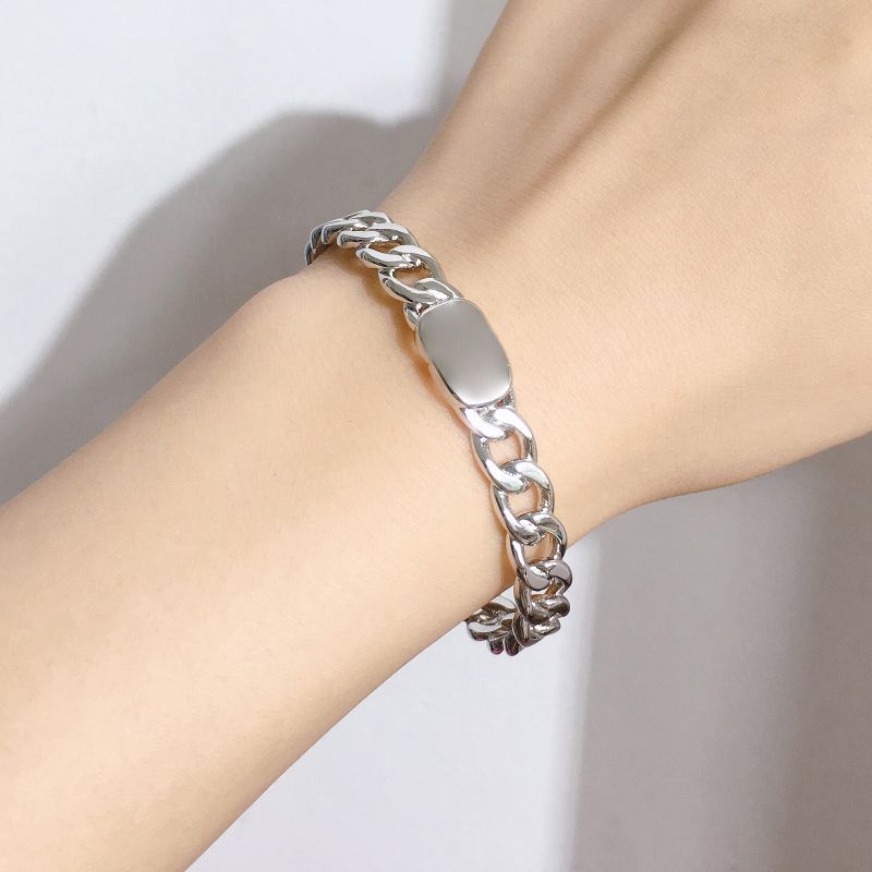 Mode Silver Bangle