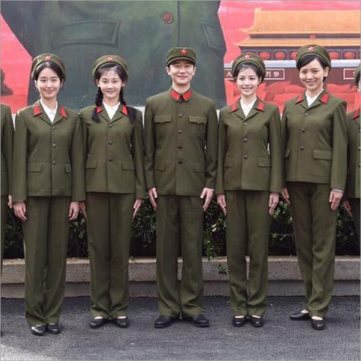 tweede Conventie een vergoeding Vietnam oorlog leger uniform oude militaire kleding fotografie rood leger  bevrijding prestaties culturele revolutie kostuum vrouw