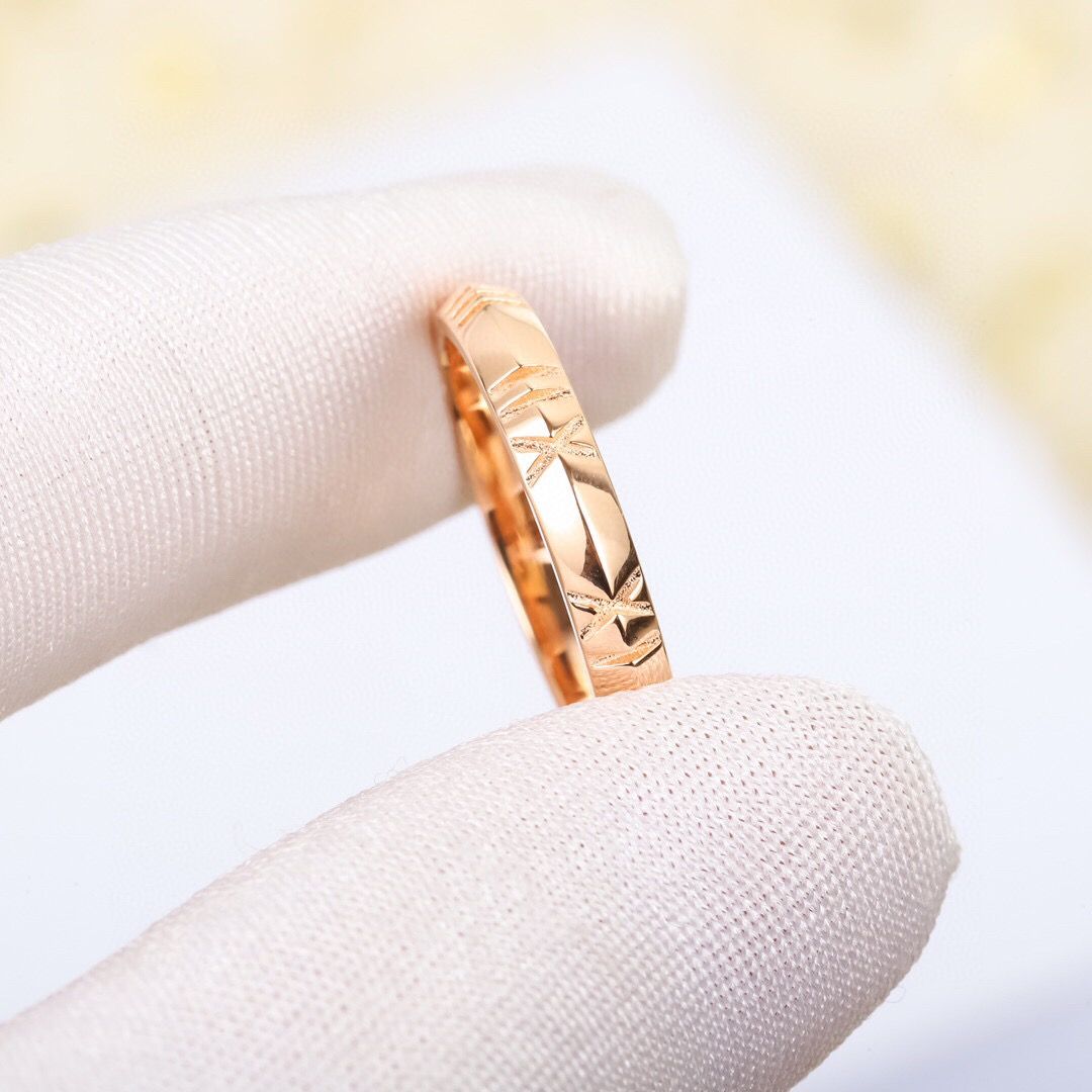 001 rose gold ring+box