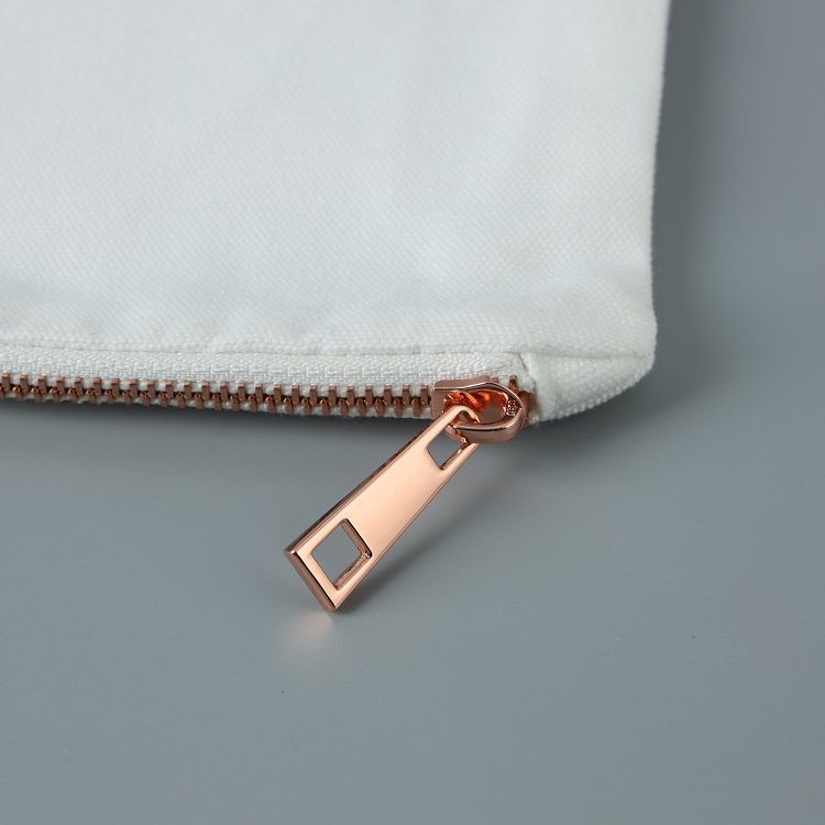 Zipper in oro rosa