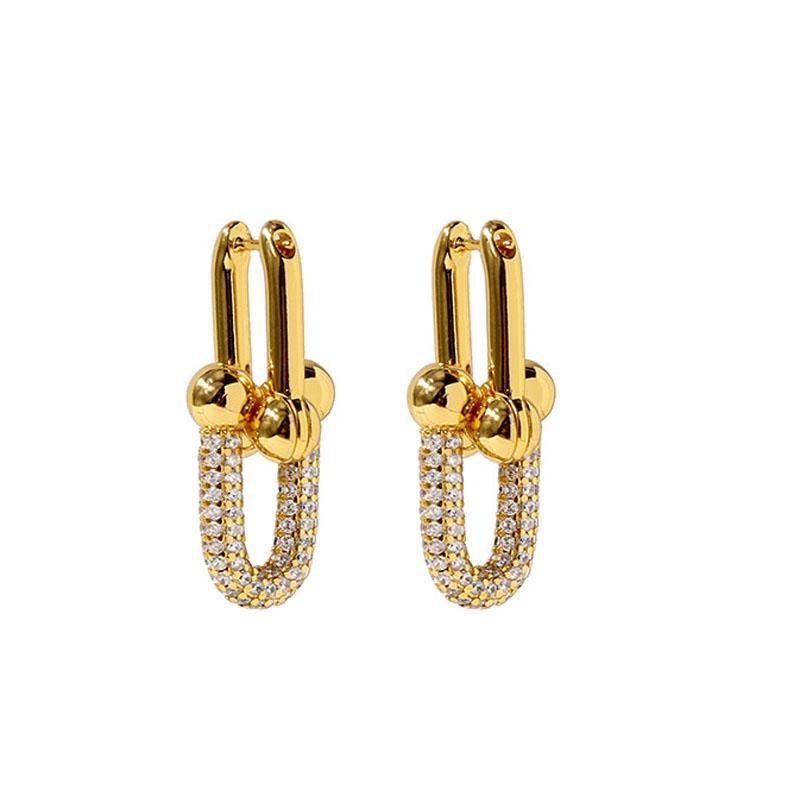 Boucle d'oreille en or