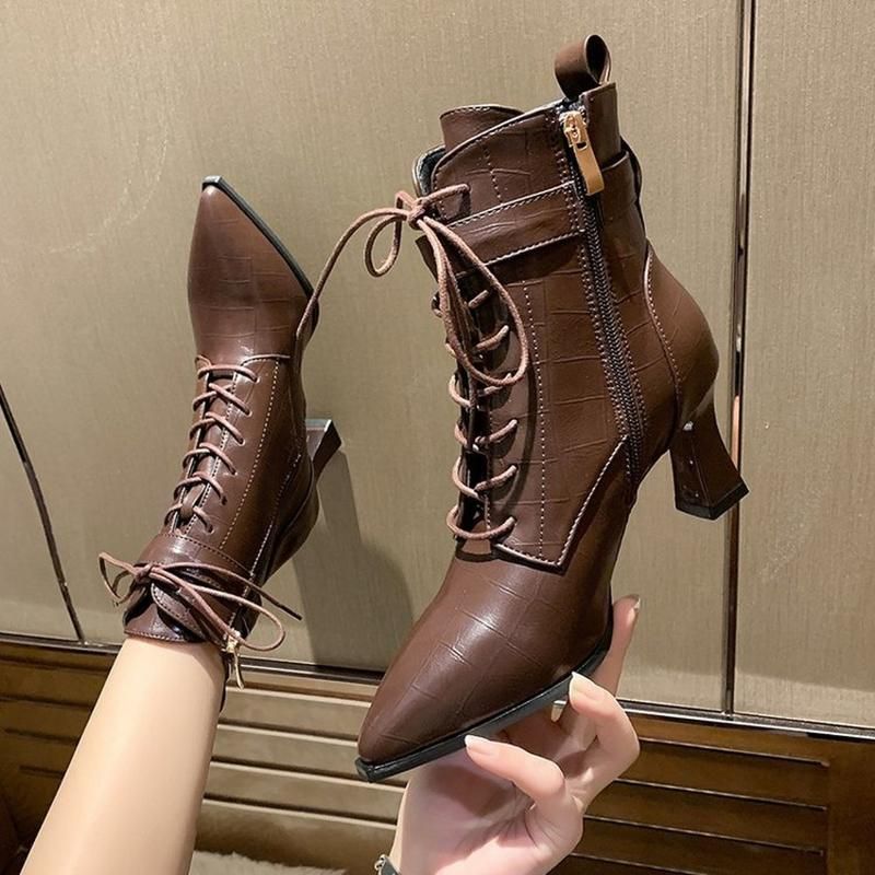 bainx short combat boot with suede collar