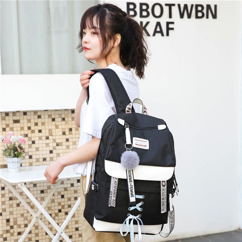 a computer bolsa with style