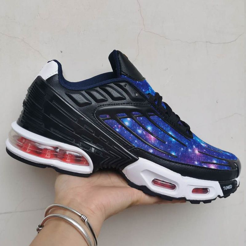 Compre Calidad Sintonizada TN Plus 3 Entrenadores Mujeres Para Hombre  Zapatos Con Láser Blanco Azul Negro Zapatillas Deportivas Rojas A 28,91 €  Del Ousneakers | Es.Dhgate.Com
