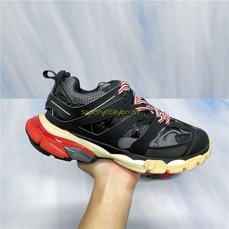 24 36-42 black red