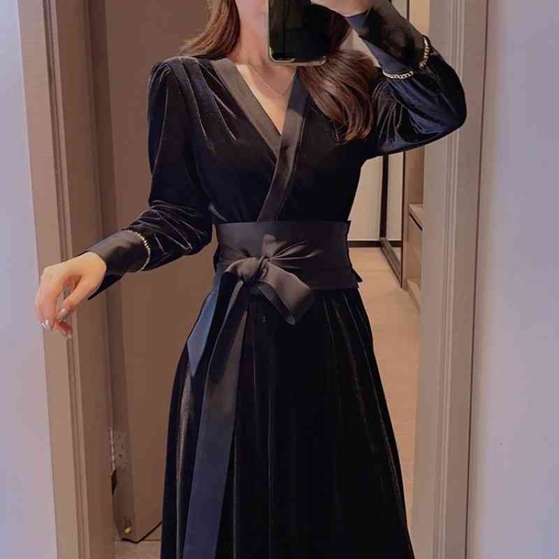 Chica De Terciopelo De Terciopelo De Invierno Con Vendaje El Chica De Terciopelo De Terciopelo De Invierno Con Vendaje El