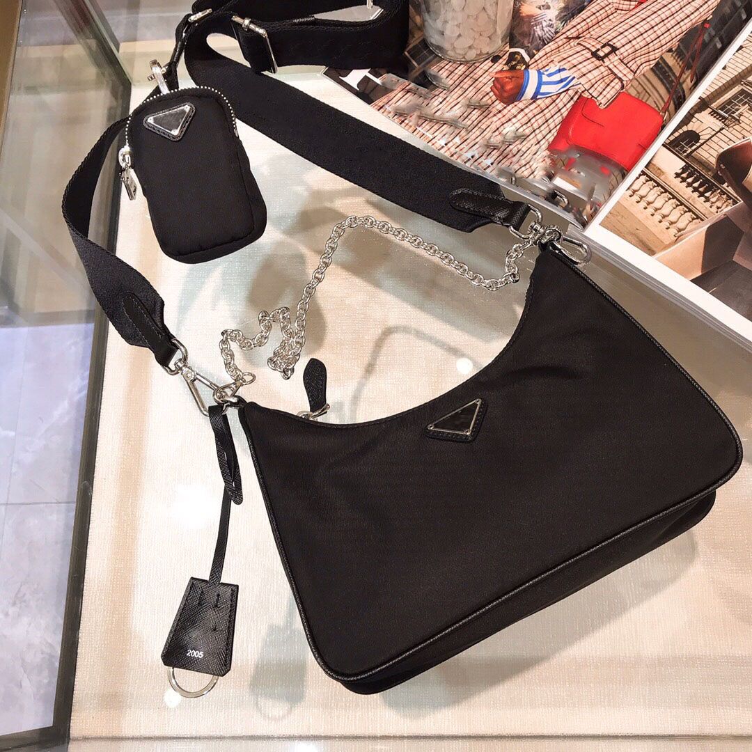 1.Nylon Black Taschen Silberkette