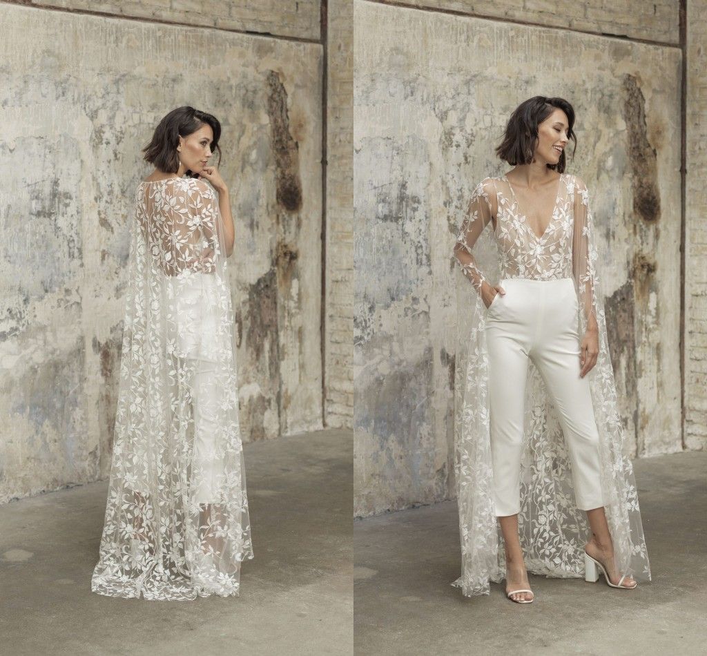 Compra Jumpsuit De Boda Con Playa Vestidos De Novia Con Cuello En V  Longitud De Té De Encaje Traje Nupcial Vestido De Novia Con Traje De  Pantalón Barato | Entrega Rápida Y