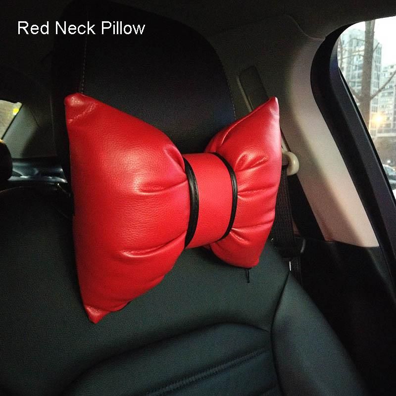 赤い首の枕