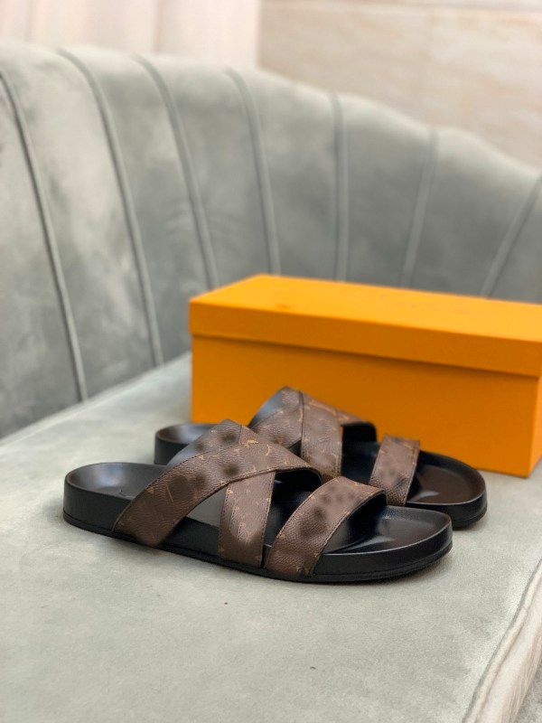 Designer Luxe Slippers voor Mannen Louis Vuitton Vitton Vutton Trainers  Heren Schoenen Mode Gleden Paren Lederen Platte Sandalen Flats Mirabeau  Sliders