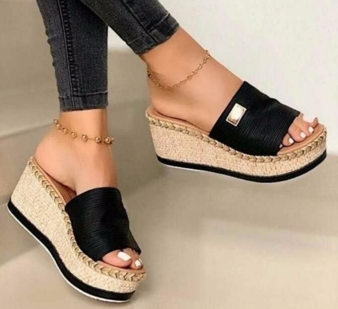 nurse slides shoes