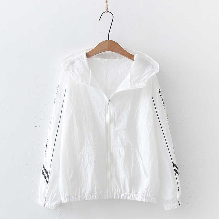 mylhooded white