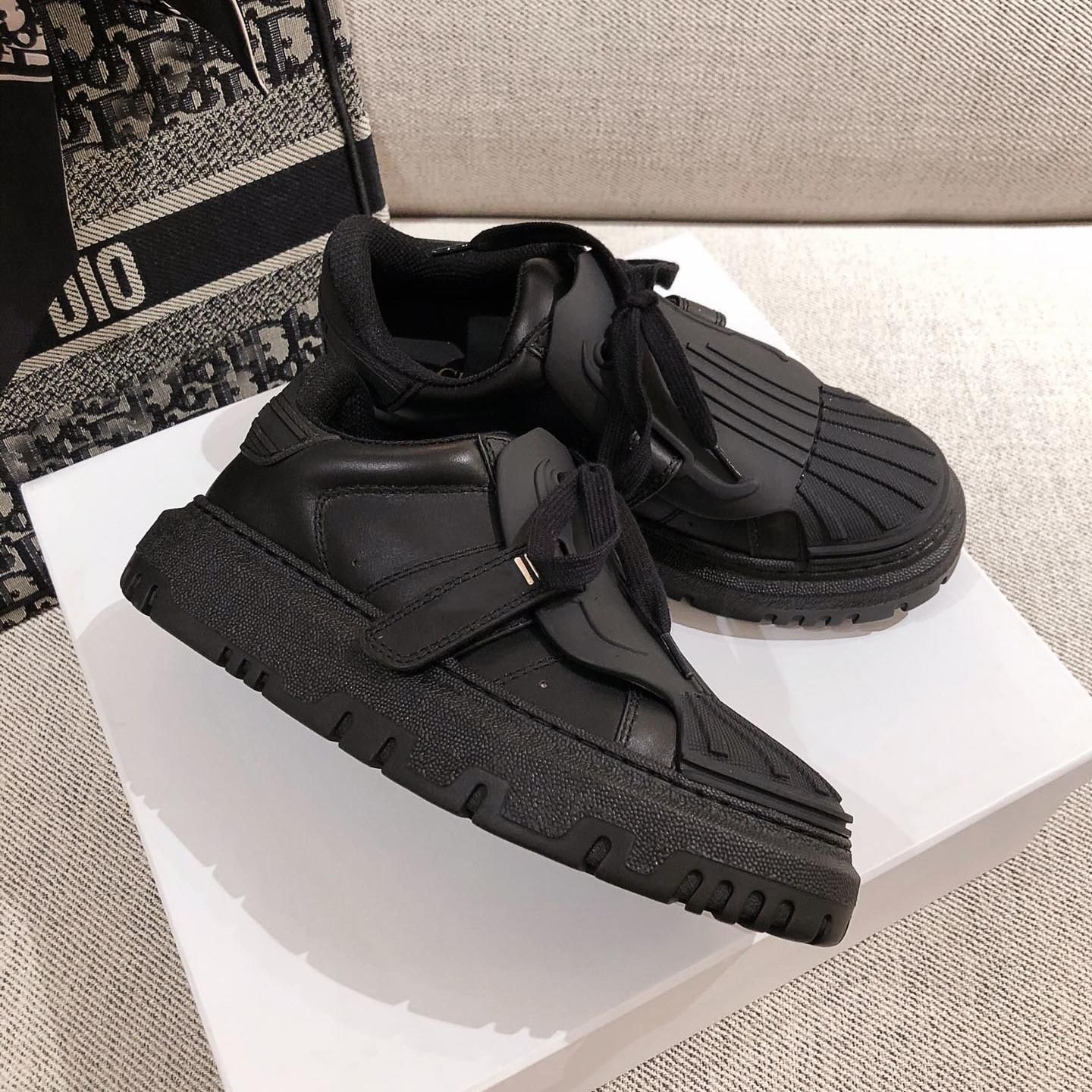 Koop Dior Kwaliteit Vrouwen Comfort Casual Jurk Schoenen Sport Sneaker  Lederen Schoenpersoonlijkheid Ladys Wandelen Trail Walking Zijn US35 40 Qkc  Goedkoop | Snelle Levering En Kwaliteit | Nl.Dhgate