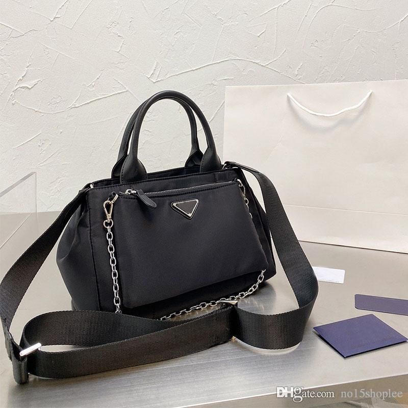 black prada handbolsa