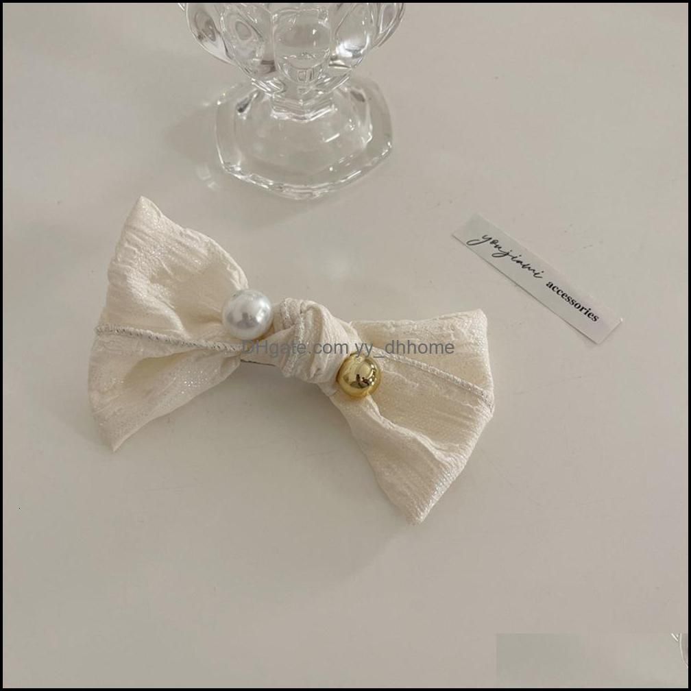 Bow Hairpin With Golden Beads