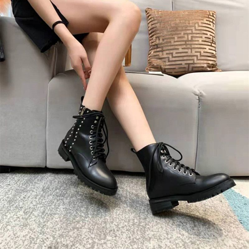 Amazon.com: Zapatos con botas gruesas para mujer, botas negras con cadena,  botas Martin de gran tamaño para mujer (color: negro, talla: 36) : Ropa,  Zapatos y Joyería