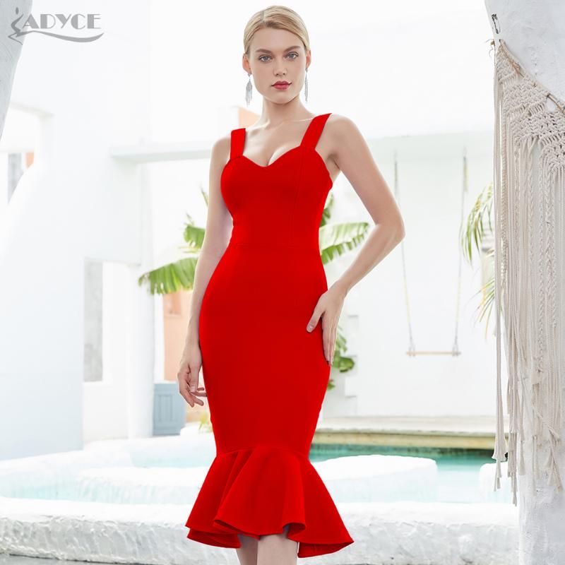 빨간 붕대 드레스