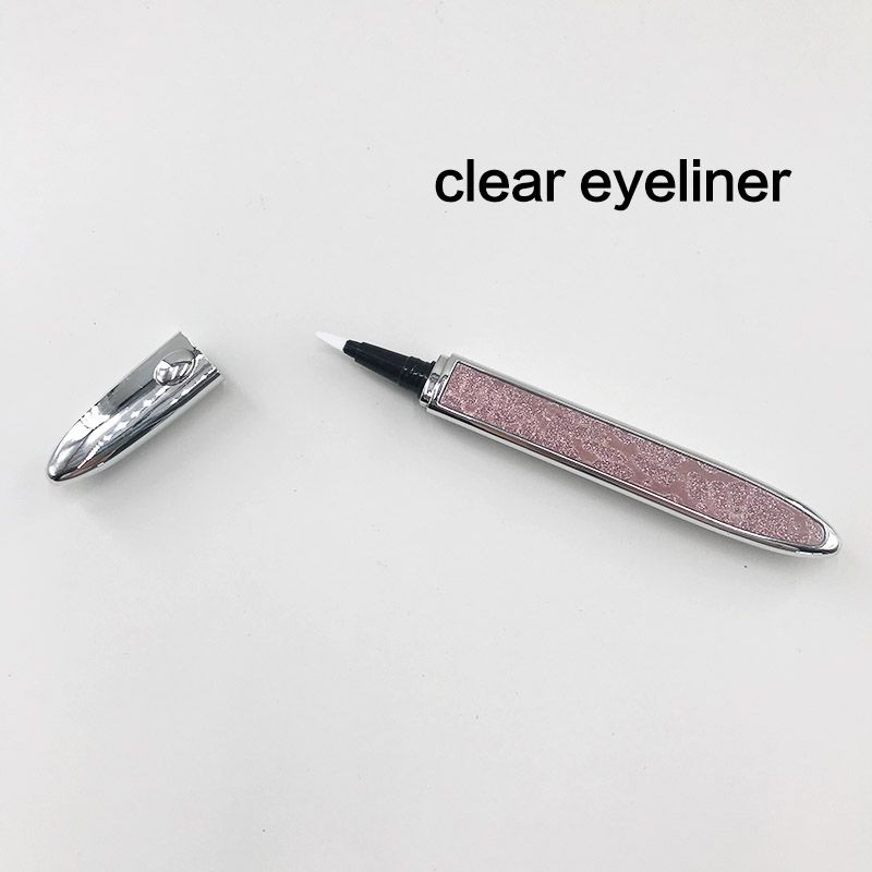 Duidelijke eyeliner 02