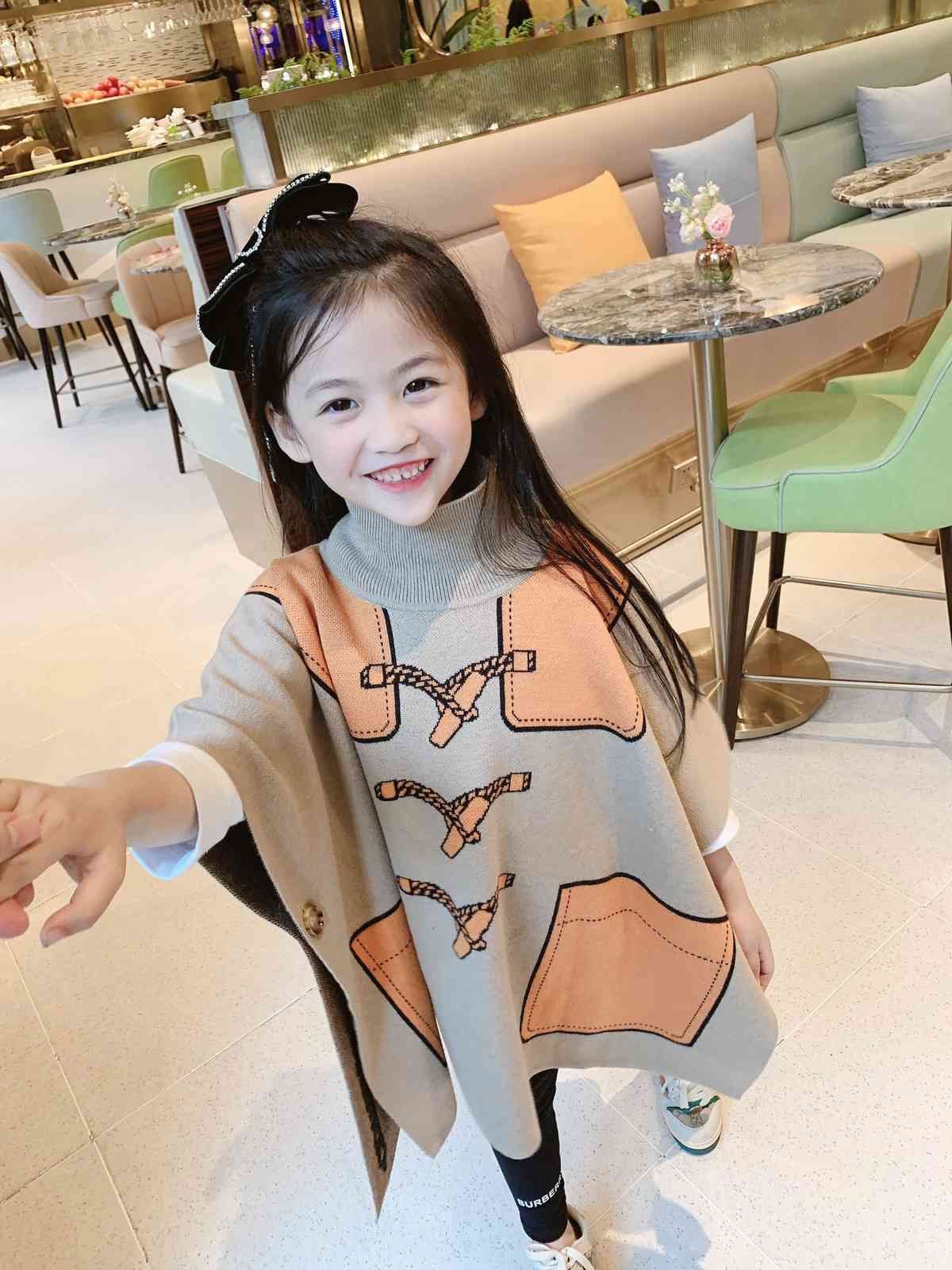 Acheter Pas Cher Nouveaux Enfants Filles Tricotes Chandail Capes Poncho Crochet Batwing Manches Vetements Mignon Toddler Bebe Fille Outwear Du 42 94 Fr Dhgate