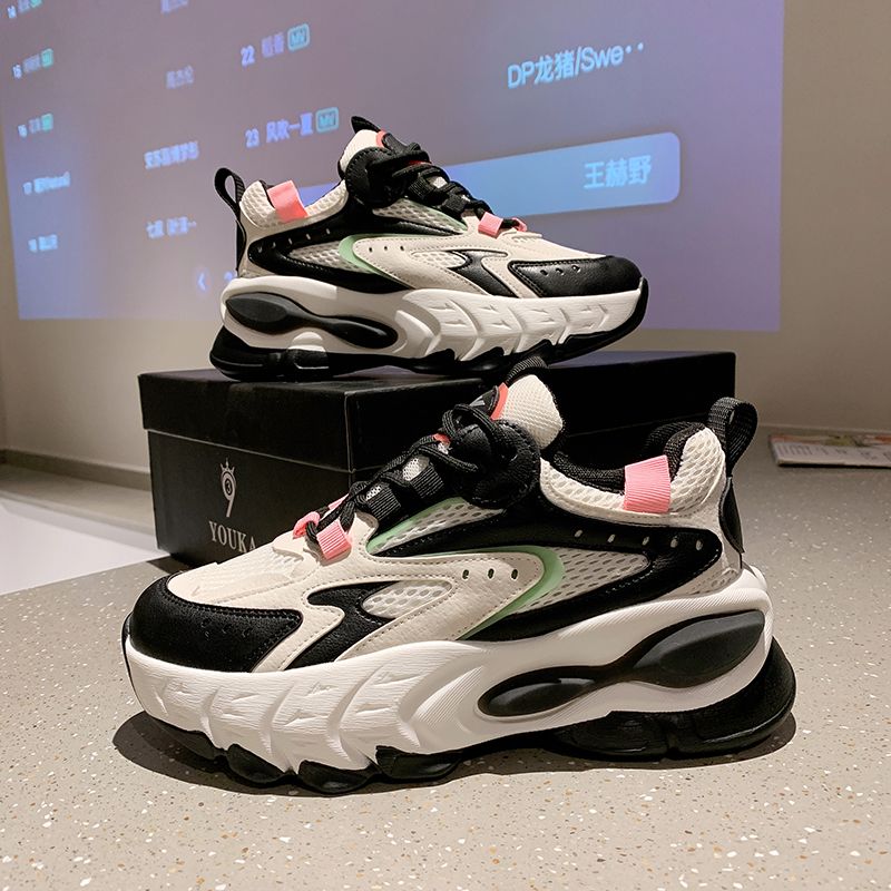 Sneakers per Donna Fila | Tendenze 2022 online su Shopalike.it
