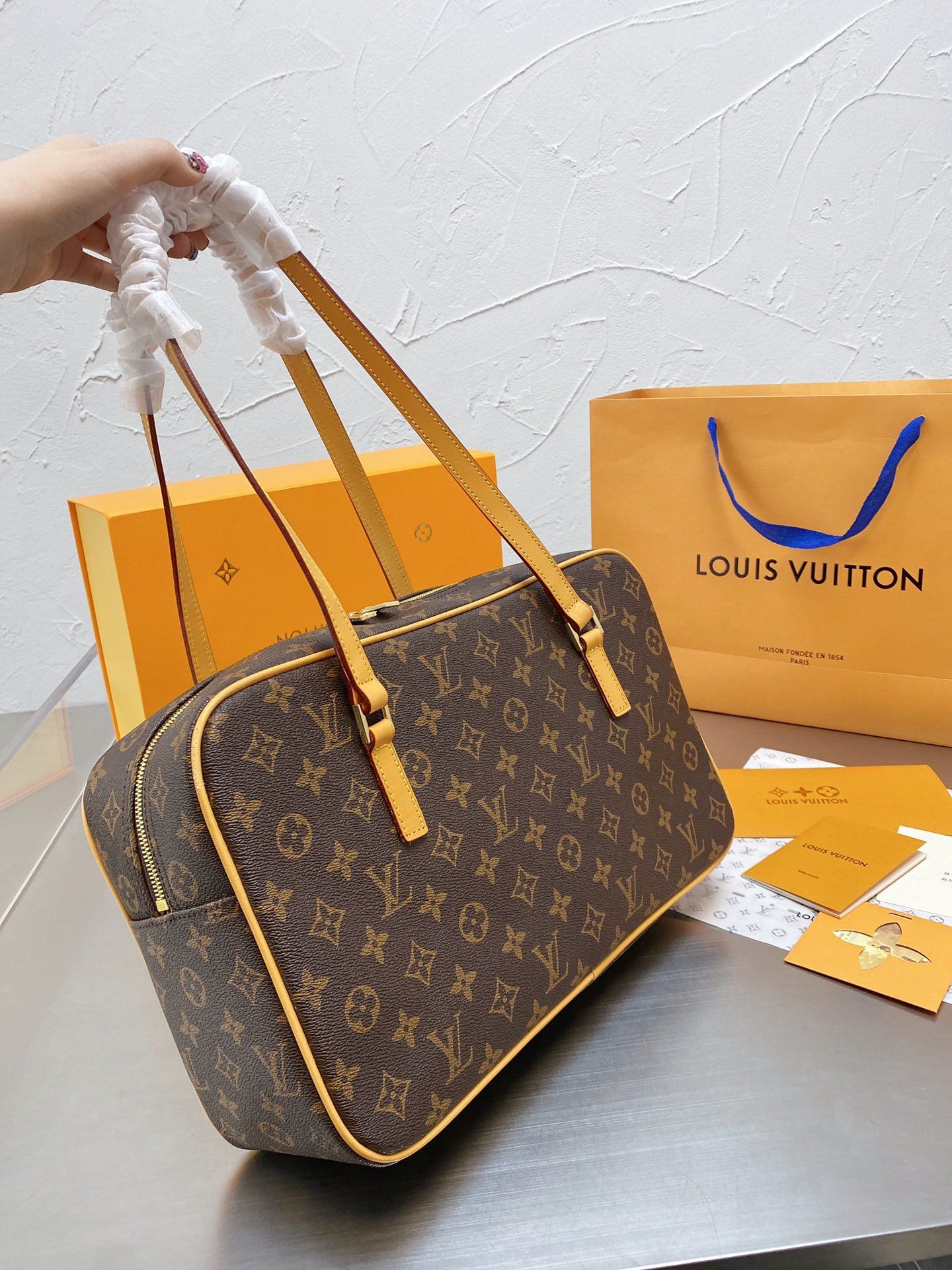 Borse da uomo tracolla Louis Vuitton