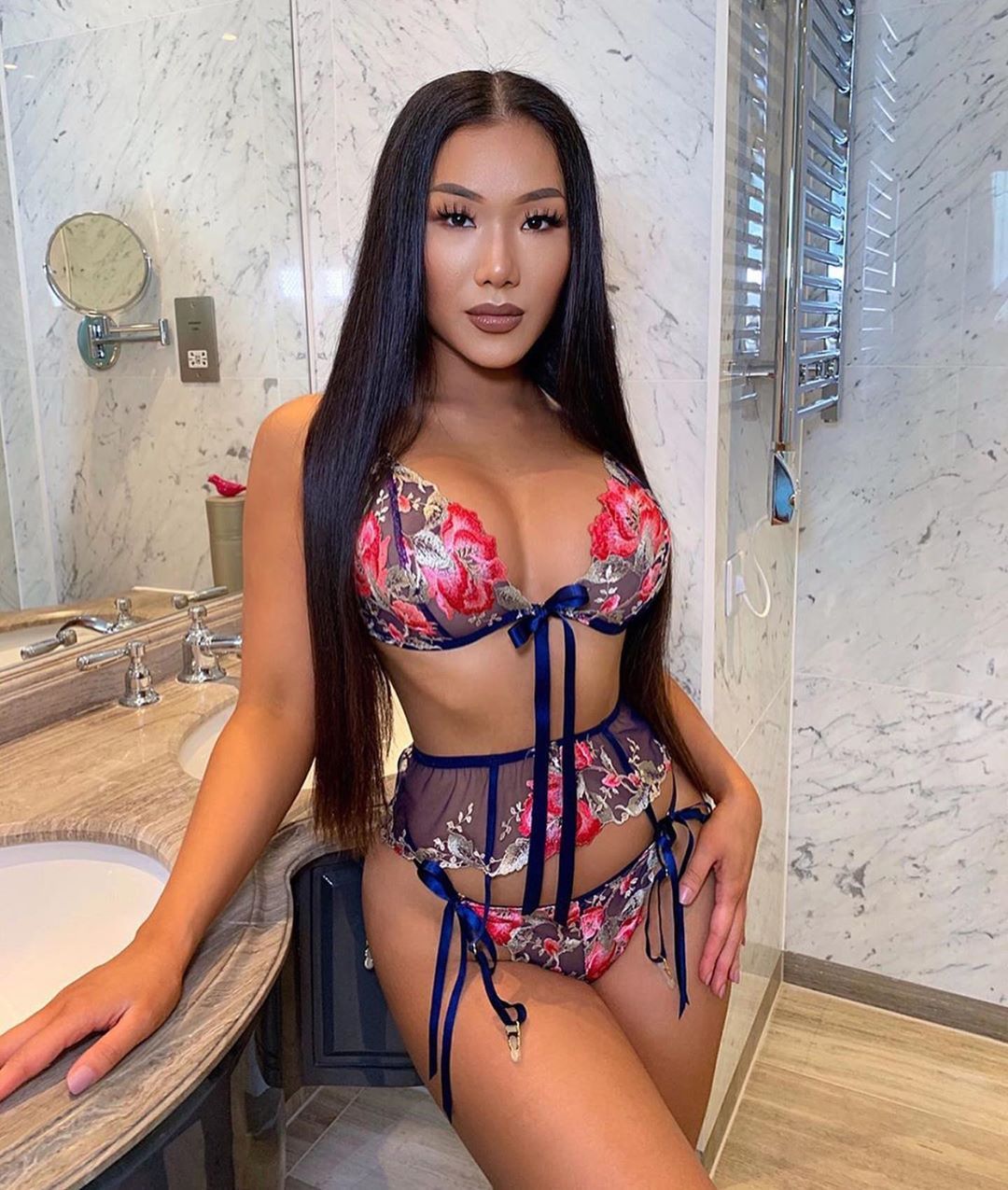 Compra Mujeres Sexy Encaje Ropa Interior Conjunto De Bikini Conjunto De  Moda Floral Vendaje Para Mujer Ropa De Dormir Empuje Hacia Arriba Hueco  Hacia Fuera Pijamas Bowknot Alta Cintura Mujer Liberías Traje
